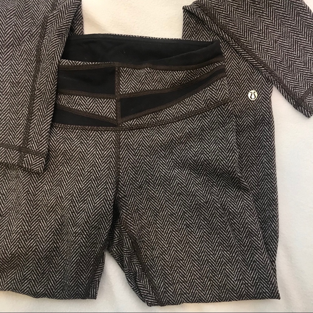 Lulu Lemmon leggings